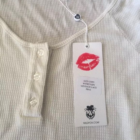 NWT: Wildfox graphic flannel - Picture 8 of 8